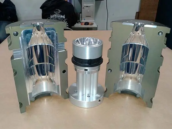 Ferramentaria de Molde de Sopro